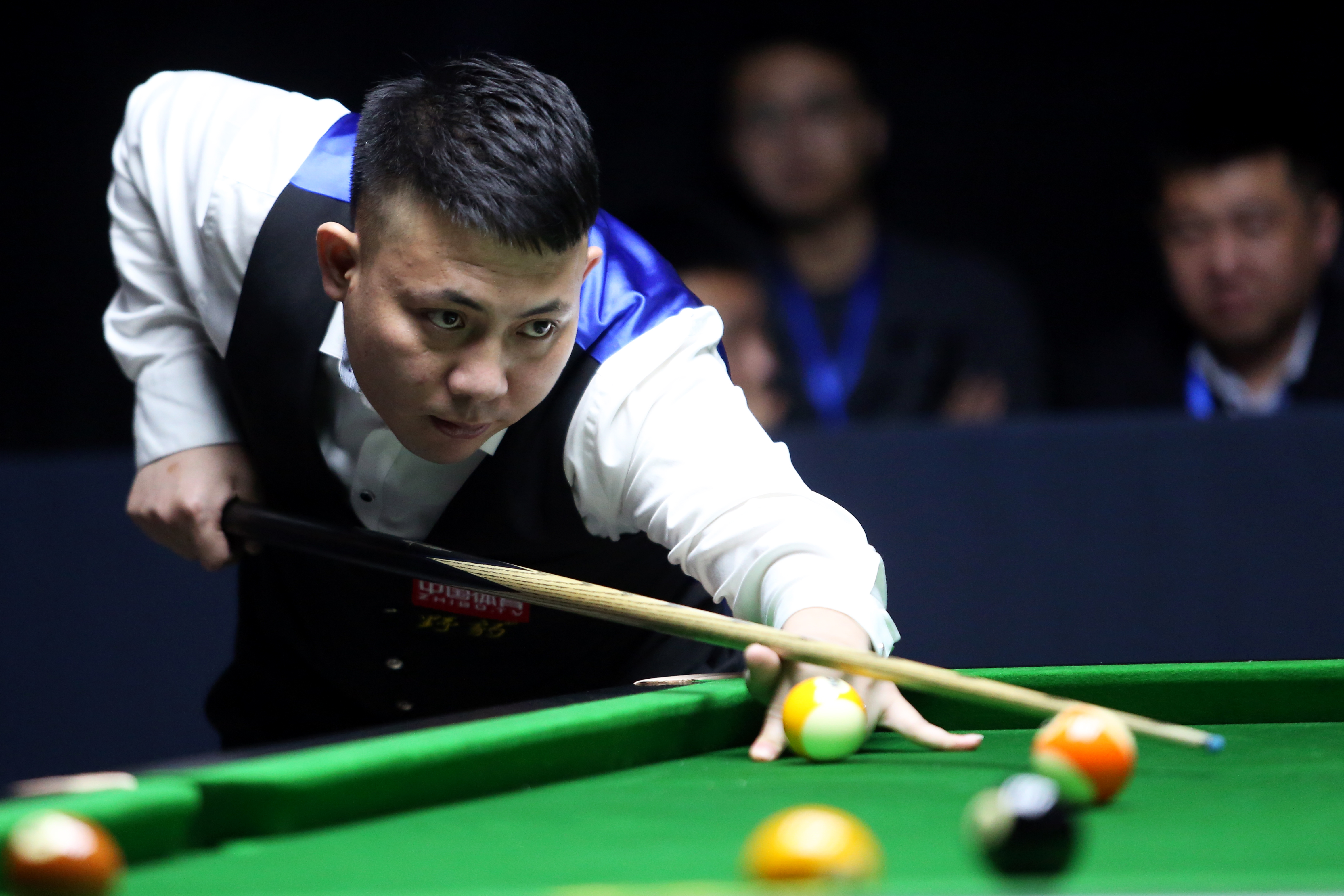 选择回归曼 选择回归曼